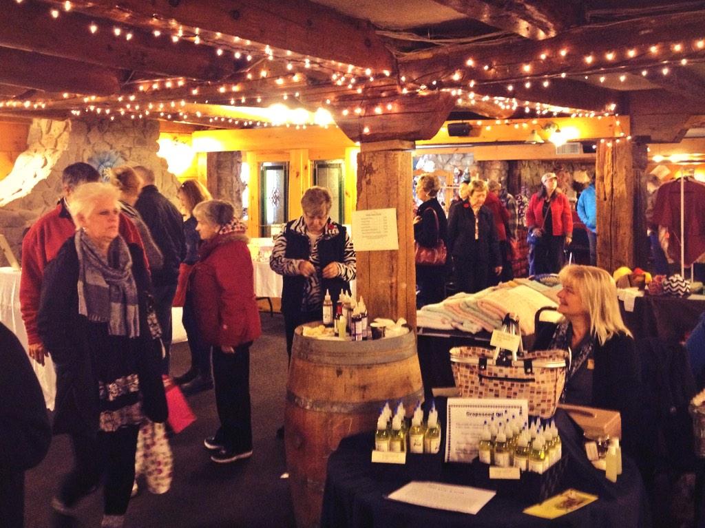 CooperRSmith's tweet photo. In @20ValleyWine #WrappedUp2014 @HernderWines in @WineCountryOnt #popcorn #truffle and #craftshow http://t.co/BHqFBqwtHe
