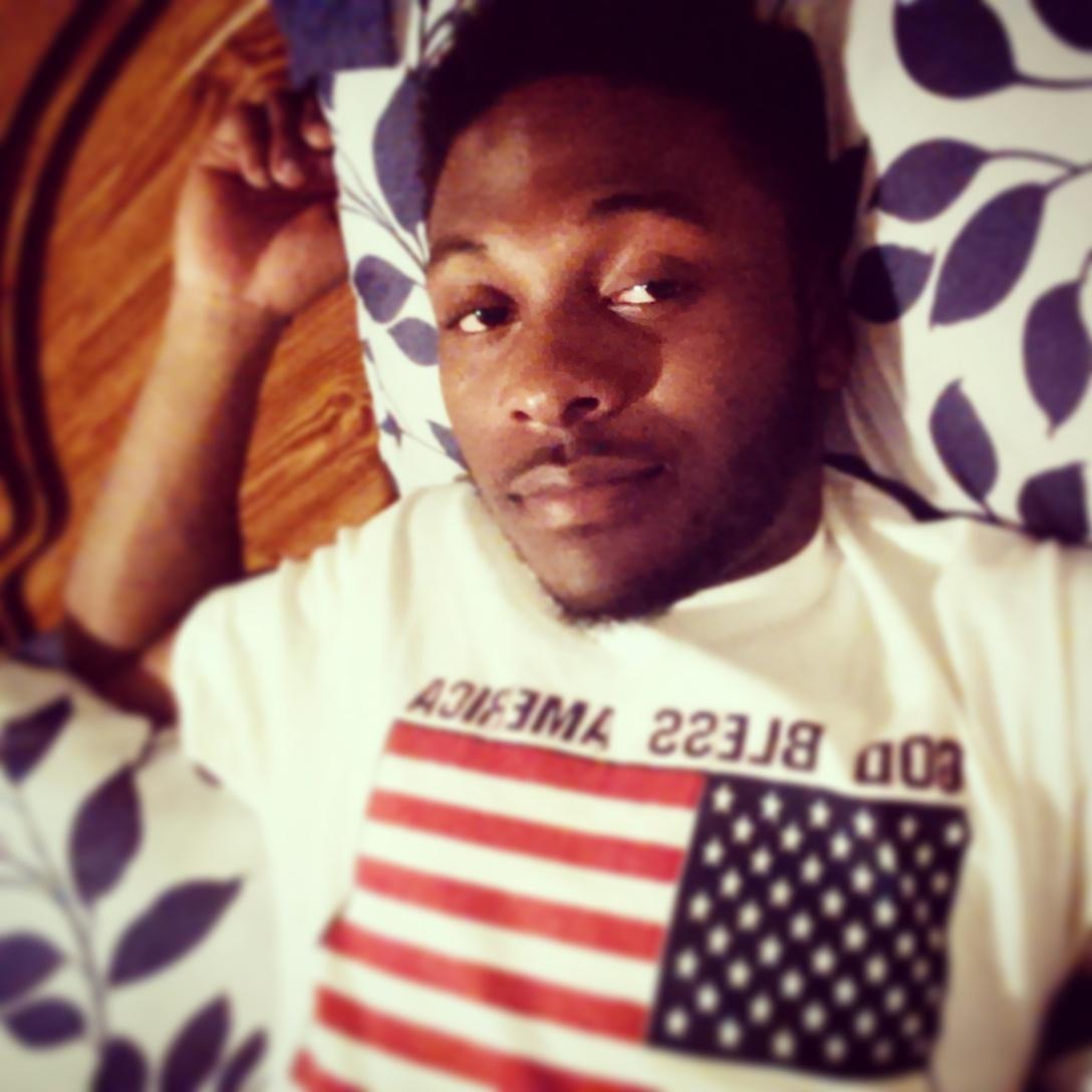 PlutoBlunt's tweet photo. Just cooling it back Home http://t.co/pSCPfFT359
