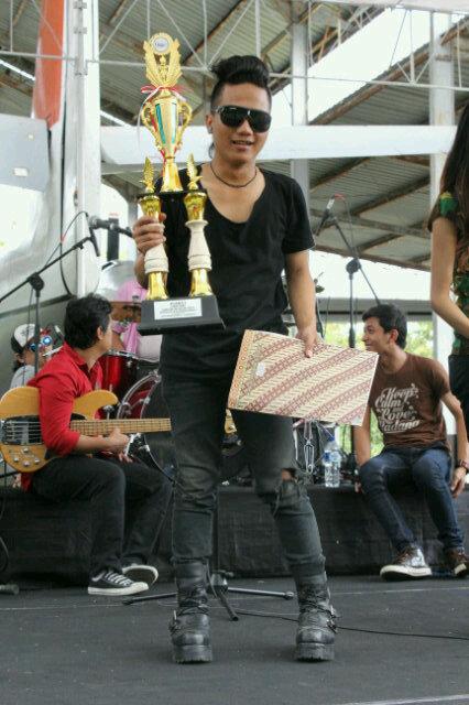 Flying Dutchman Band tweet media