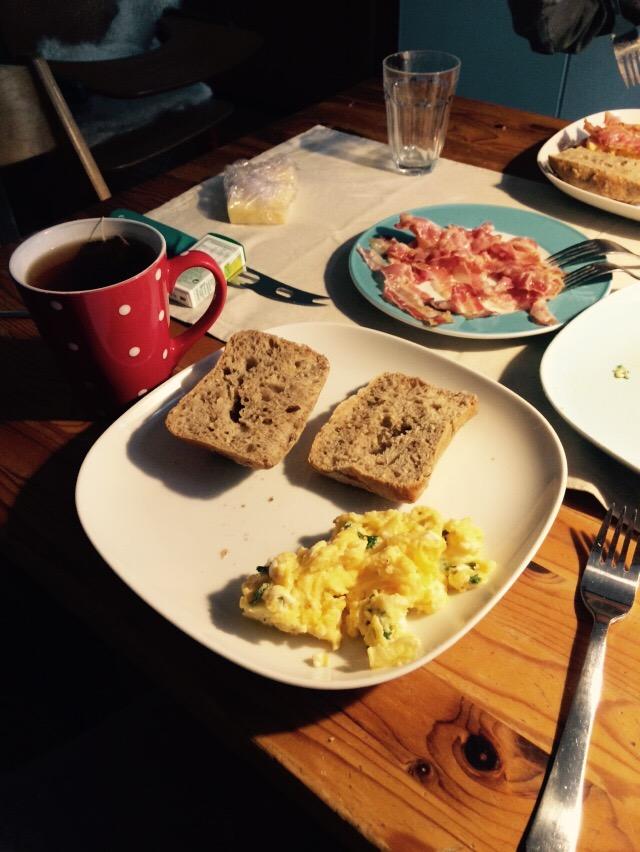 CaraSpokes's tweet photo. Seems like breakfast 😍🙊👍 http://t.co/m0Dc1Ws5LY