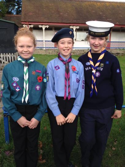 1stParkstone's tweet photo. Scouting friends from land, air and sea on parade today in Poole Park. @1stParkstone http://t.co/6CzI9Y4sec