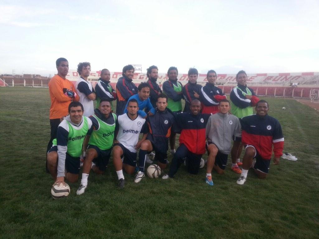 Chemo1986R's tweet photo. Quedamos listos para ganar, ( en juliaca ) http://t.co/pjYrhjE0Bs