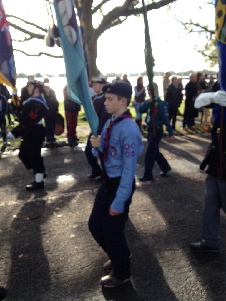 1stParkstone's tweet photo. Remembrance Day Parade #poolepark #LestWeForget http://t.co/eQOqOqvjcL