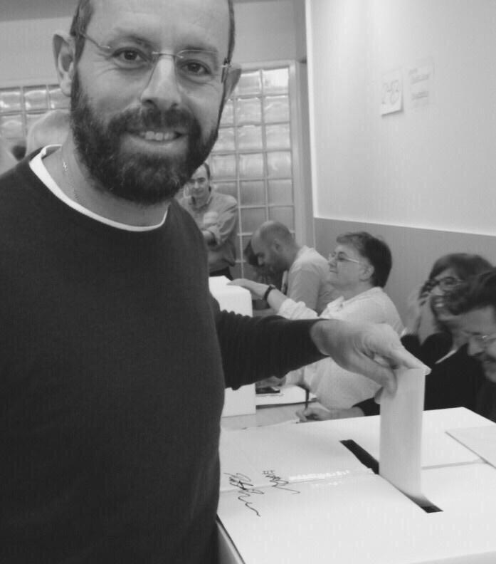 mercizizou_'s tweet photo. Sandro Rosell: “El Barça jamás será usado como arma política”. http://t.co/kvZxd0dpgW