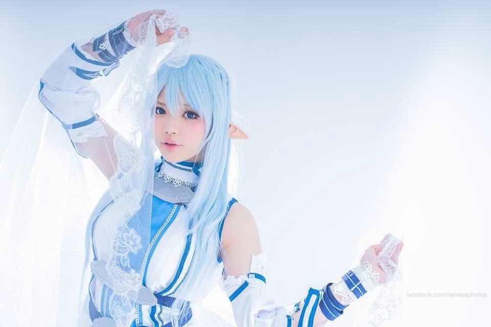 wshinx's tweet photo. "@ying_tze: Undine Asuna , photo by Naneee ? Photography 💗✨ #cosplay http://t.co/tF9przyqdN"