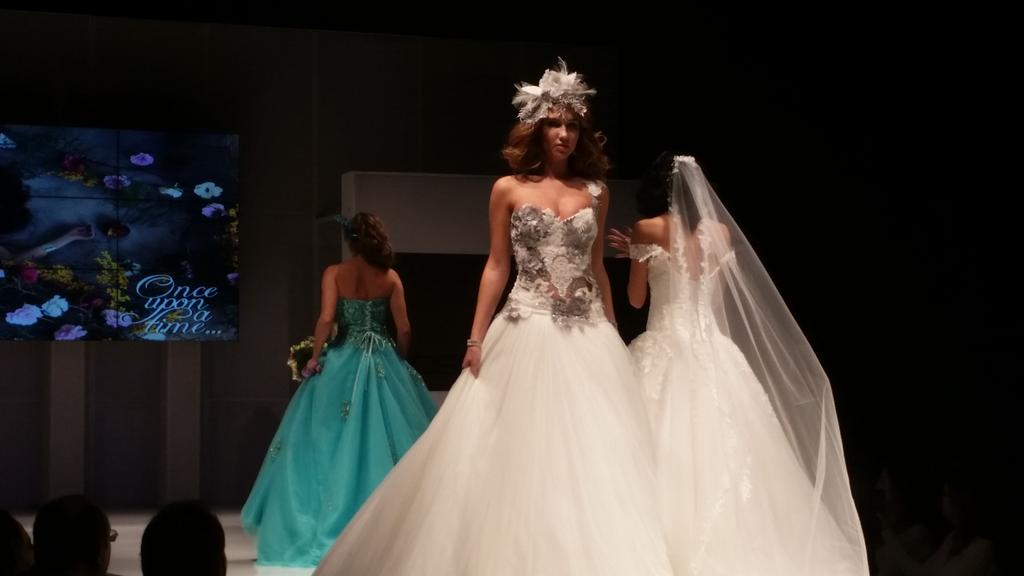 OnlyEvents's tweet image. Finalizando #Fiesta y #Boda 2014, un adelanto. #Eventos