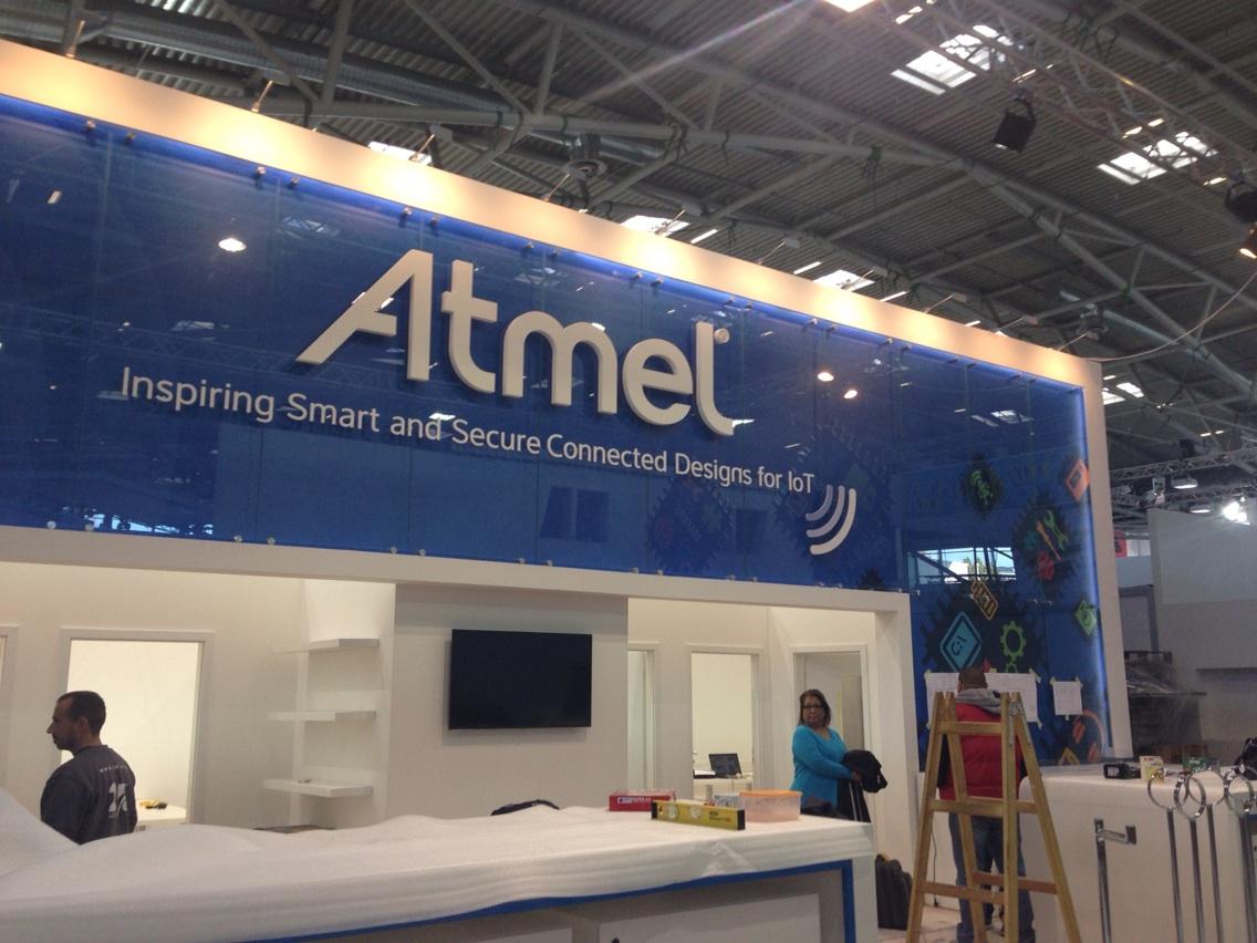 DonnaMCastillo's tweet photo. Making great progress at #Elec14. @atmel #AtmelLive #nobodydoesitbetter http://t.co/Arb8QIpAdX
