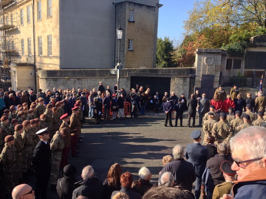 davemasontv's tweet photo. Lovely service of remembrance at Bath's cenotaph today - many Services represented #RemembranceSunday @WeLoveBath http://t.co/VMH6TvEIwI