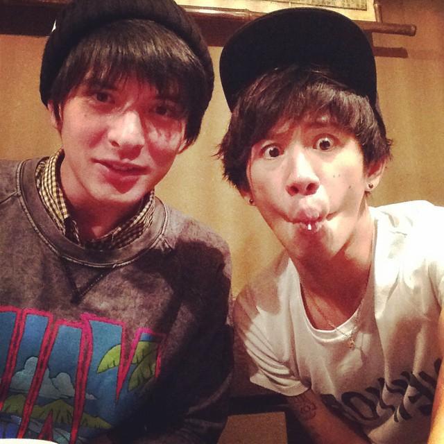 One Ok Rock World Taka With Shirota Yuu Source Taka S Ig Http T Co Cgctzronno Http T Co Sjsjtzokts