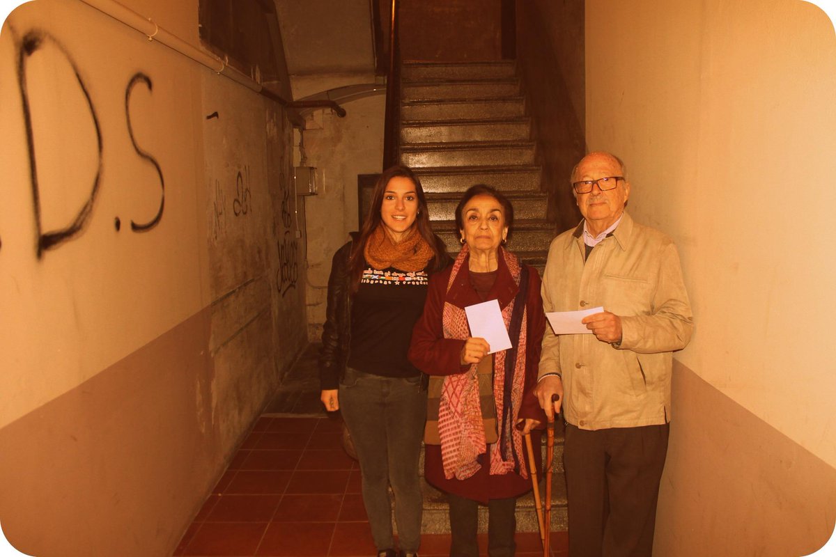 ThisisBarcelona's tweet photo. #9NTV3 89 anys...molt temps esperant aquest moment. http://t.co/rwD8AdZOiR