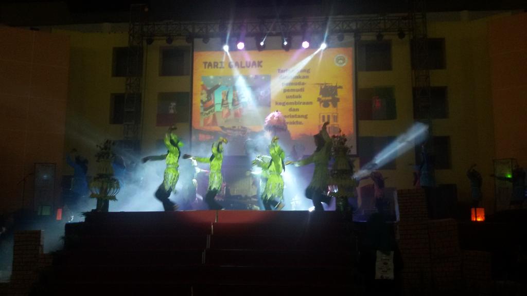 RT "<a href="/GENUS_2014/">Gebyar Nusantara</a>: Keren <a href="/IPMMBogor1/">IPMM-Bogor</a> "