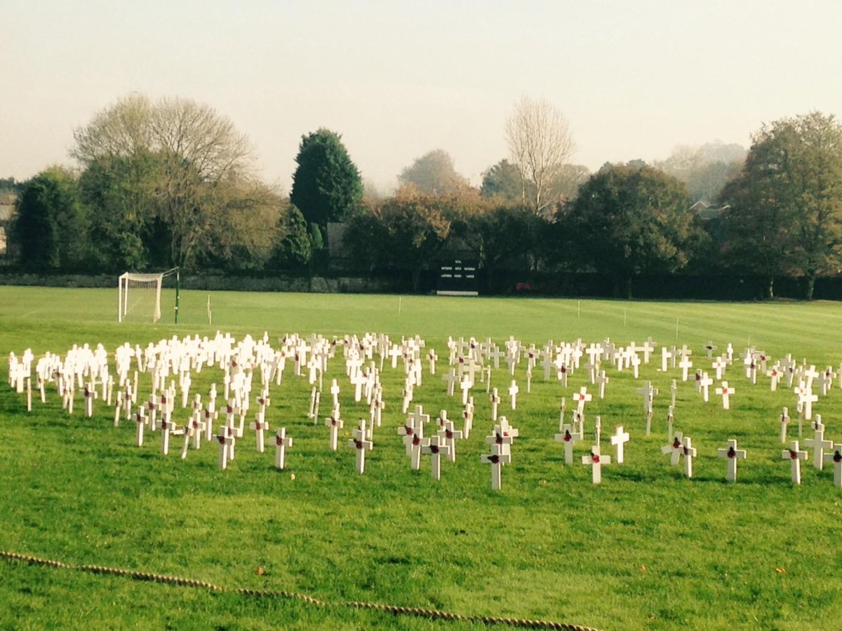ReptonSchool's tweet photo. A white cross for each of the 355 fallen Old Reptonians #WeWillRememberThem many thanks @ORSociety for the image http://t.co/VYCENs4bIm