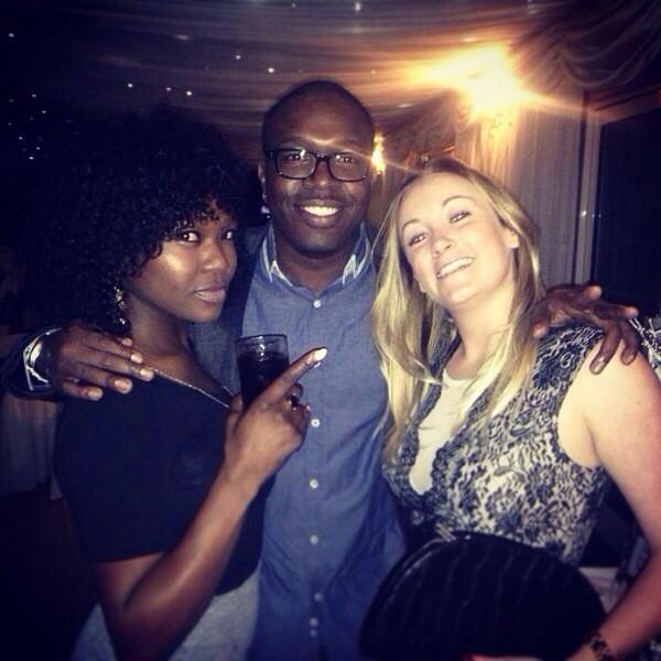 LisaOliver12's tweet photo. @woodysbarbers86 @OfficialBBST @BigBroThang @Nadia_bigbrovaz  #surprise #greatwedding http://t.co/VbrO7LOkoA