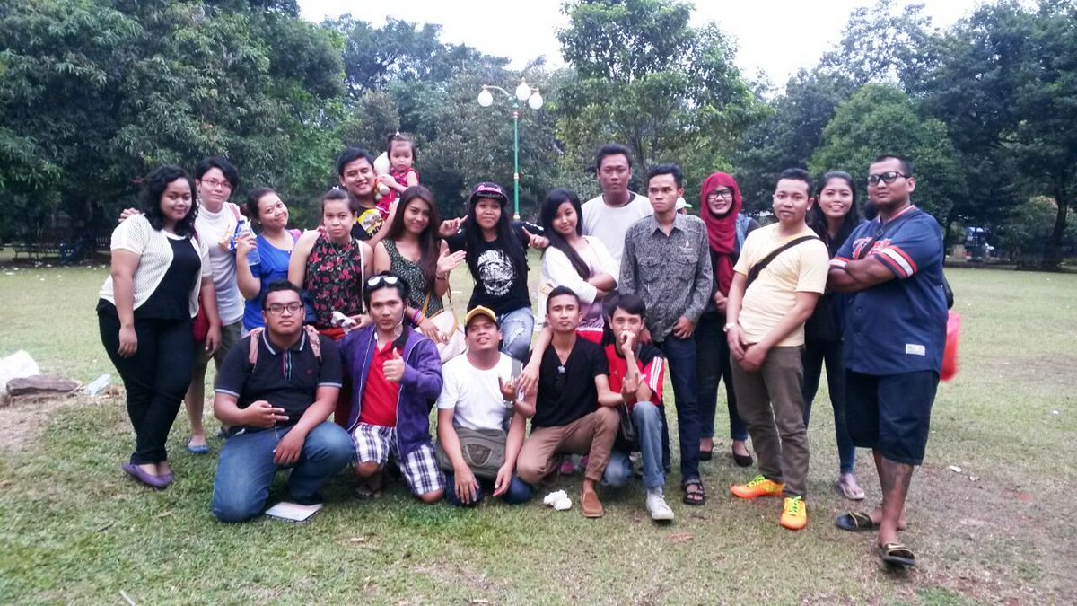 Kopdar untuk kesekian kalinya anak anak <a href="/fs_ever/">Friendship_ever</a> Friendship di ragunan cc <a href="/BeeTalkID/">BeeTalk Indonesia</a>
