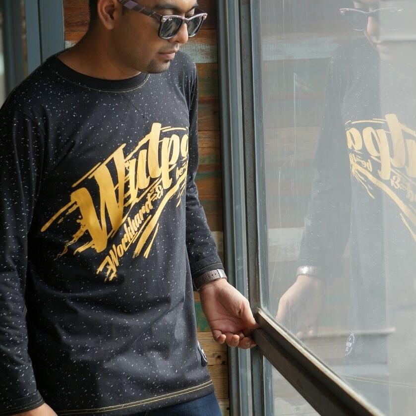 NAK HABIS DAH !!!!! SIKIT JE LAGI... JOM BELI SAPE 
PRICE : RM 80 
WHATSAPP/ SMS : 012331783
#WulpakClothing
