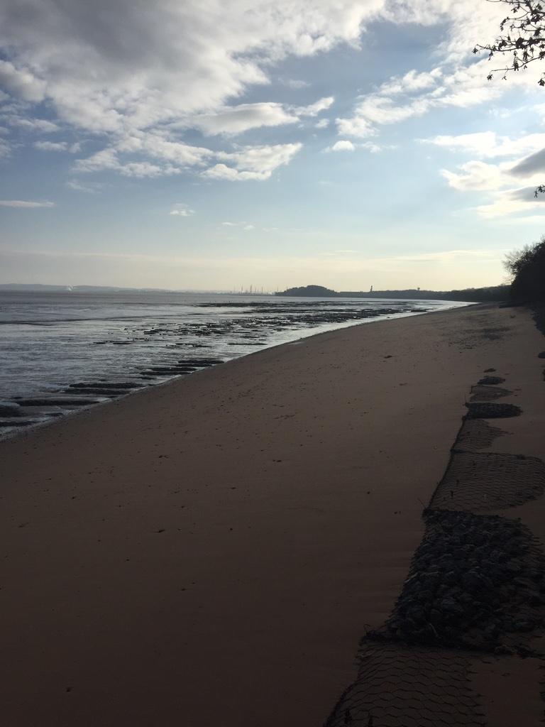 @unclebobble @WeBS_UK I had this beach all to myself :-) #merseyestuary