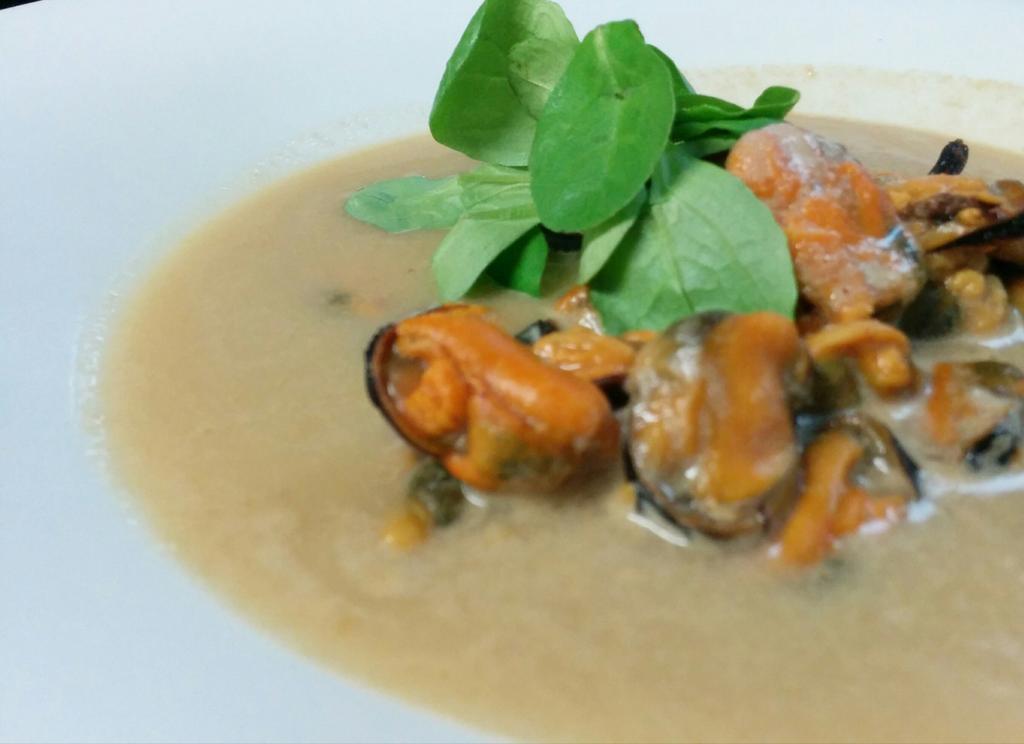 ProxectoGarum's tweet image. Mexillóns con vermú #cartanova #garumbeando