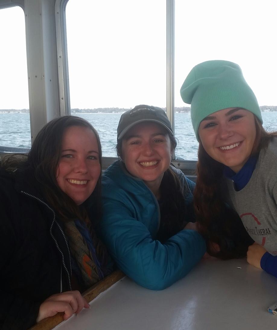 weather_health's tweet photo. #uconn #altbreak students care about Long Island Sound #LIS #altbreakct http://t.co/oeMQJv0sod