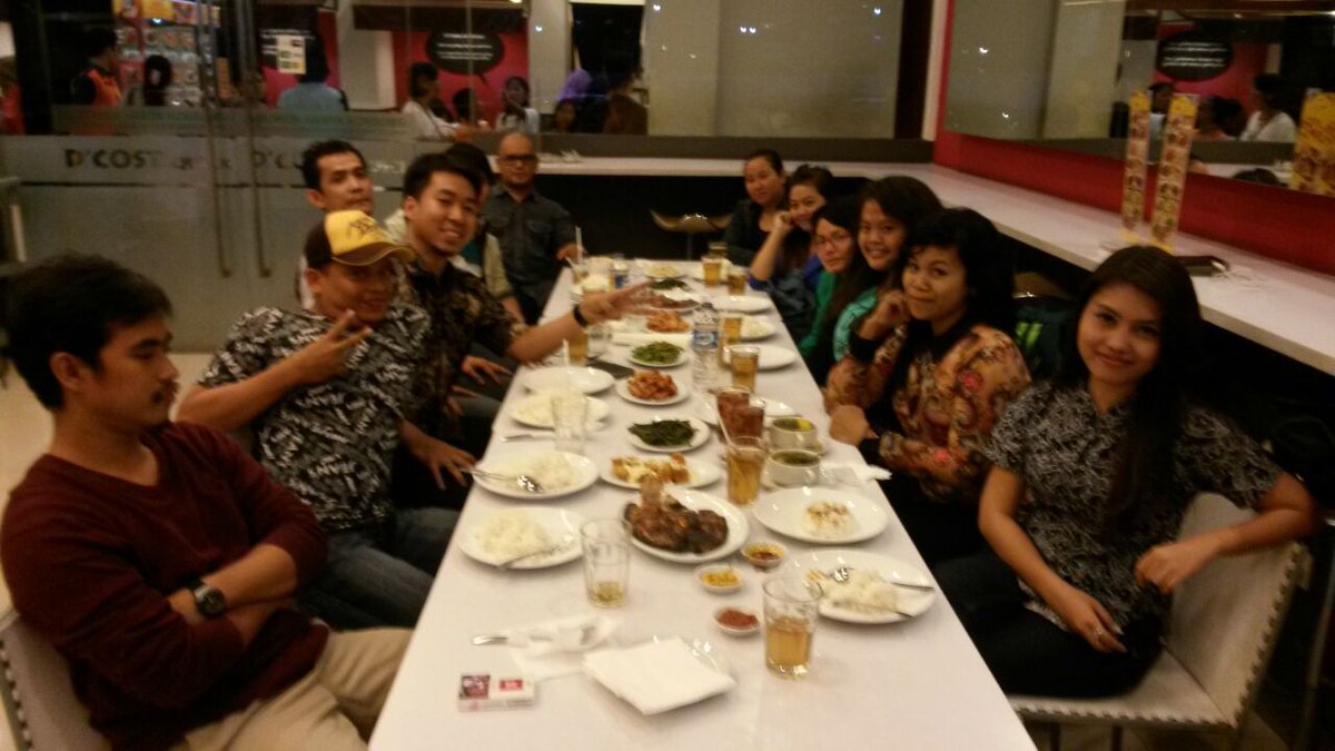 kopdar kedua kalinya di dcost plaza festival, rame ya guys #latepost