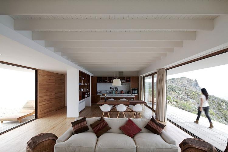 HomeAdore's tweet photo. Tunquen House by Nicolás Lipthay Allen / L2C http://t.co/6IxVP9QJ5s
Please RT #architecture #interiordesign http://t.co/wv2EwRYVC0