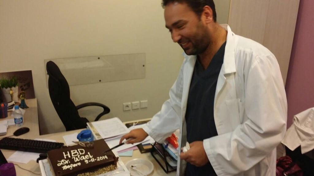 The Clinics ذا كلنكس On Twitter دكتور وائل داغستاني Waieldaghistani نتمنى لك سنه سعيده Http T Co Xcuetseicp