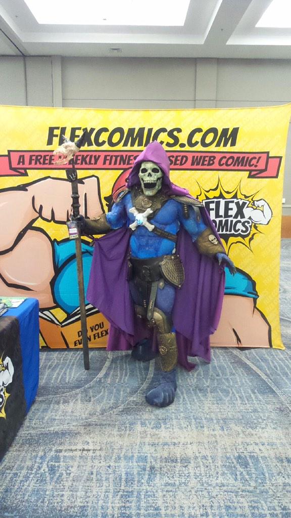 FlexComics's tweet photo. Look who stopped by the booth. Make sure to swing by @OfficialBentCon today if you're in the Burbank, CA area. http://t.co/qis2KMJHcq