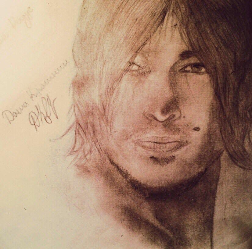 Reedus_Rus's tweet photo. @Reedus_Rus: @wwwbigbaldhead Follow me please, I'm from Russia, I want to talk with you, very ✨ #Norman Reedus http://t.co/sKsPTRyo6E