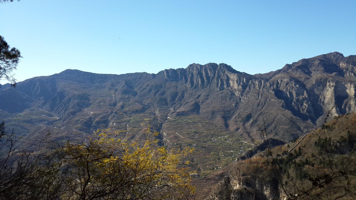 yukinism's tweet photo. View from the top of Fangshan Geopark Beijing... http://t.co/9DTJ8Hq5Vg