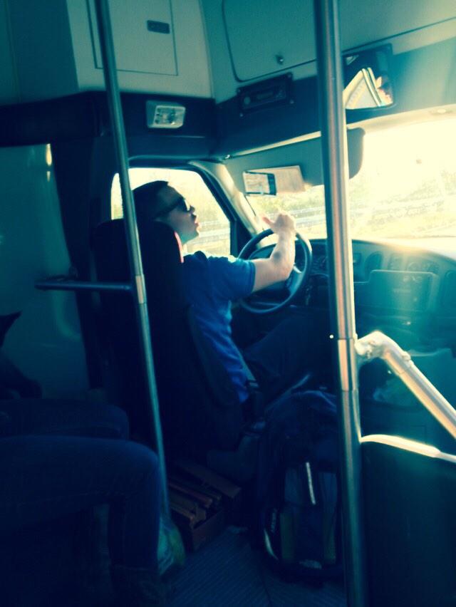 _tmorg's tweet photo. @mswartzentruber #busswag http://t.co/MzlQevAK7O
