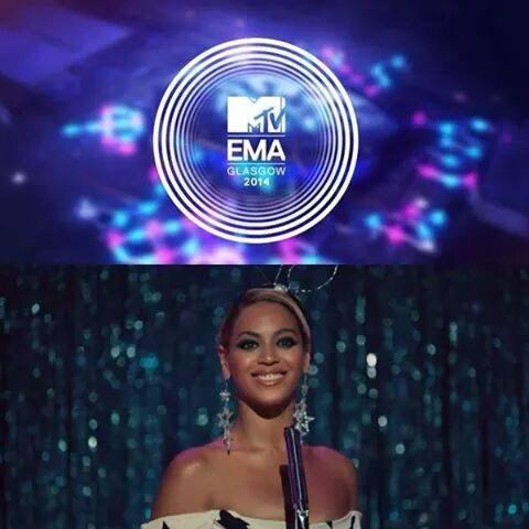 LovethehoneyB's tweet photo. 👑👑👑👑👑👑👑👑🐝🐝🐝 #PrettyHurtsEMA #Beyoncé #QueenB #EMA2014 #EMA #PrettyHurts http://t.co/1ZcpKaqgFW