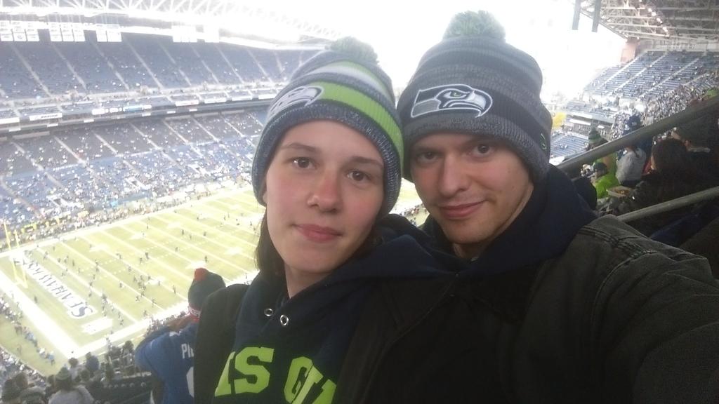 TechD87's tweet image. Celebrating our 10th Anniversary with the 12th Man!!! #WeAre12 #NFL #Seahawks #GoHawks #12s