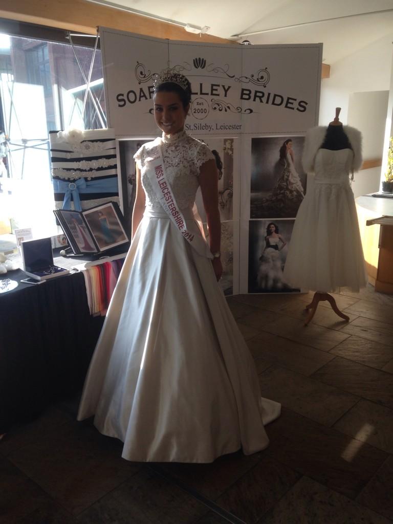 Svbrides's tweet photo. Miss Leicestershire @HollyDesai modelling the lovely @AlfredAngelo 2379J http://t.co/UNLxlDlDvY