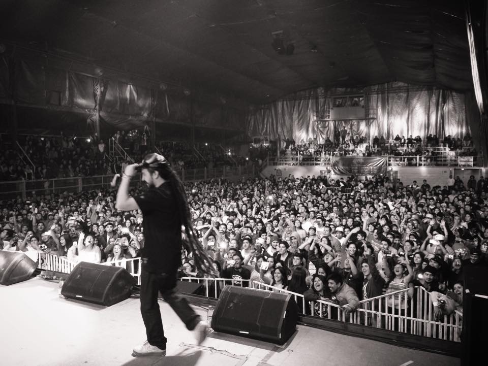 ReggaeChileCL's tweet photo. Momento épico 📷
@MorodoStyle en @jamrockantof http://t.co/VIgv8XbPGc