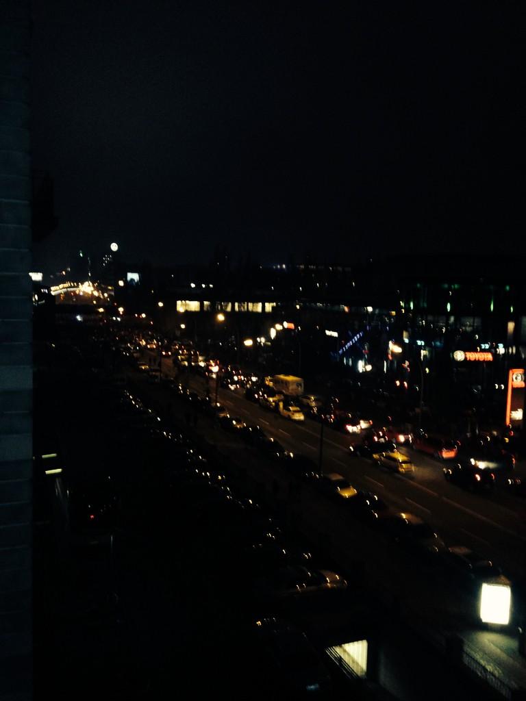 Time to remember that crashing walls is better than building them #Berlin #Mauerfall2014 #Makelovenotwar