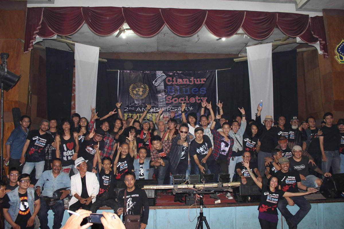 KAMI MENGUCAPKAN TERIMAKASIH ATAS SEMUA YANG BERPARTISIPASI AKTIF DALAM HUT CBS KE 2,MOHON MAAF ATAS KEKURANGAN KAMI