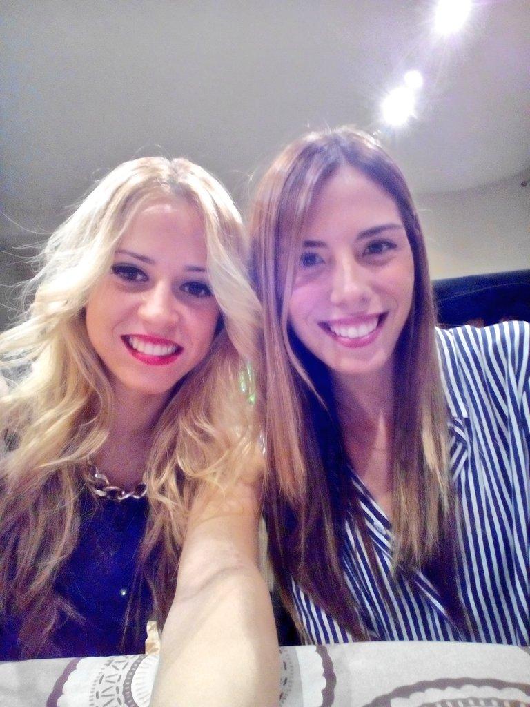 paula92am's tweet photo. 🔝😜👌🎉 http://t.co/D6No1zrXOO