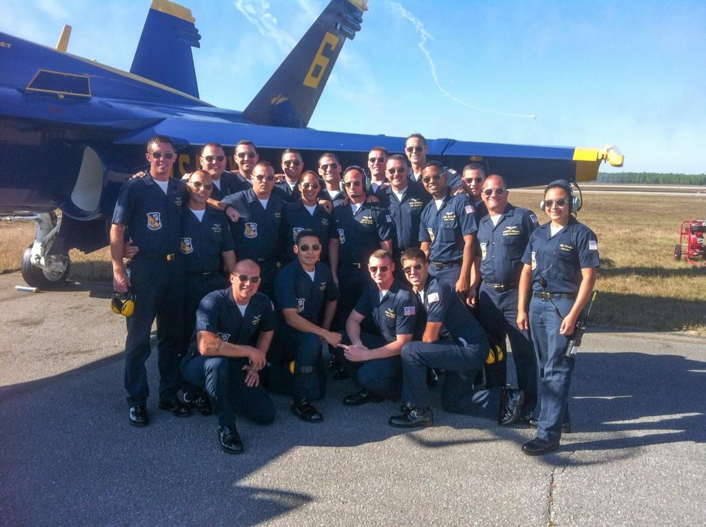 BlueAngels's tweet photo. The final countdown! #BlueAngels are ready! #BlueAngels2014 #BlueAngelsMaintenance #BlueAngelsFly #USNavy #USMC http://t.co/MKqIxQ61T6