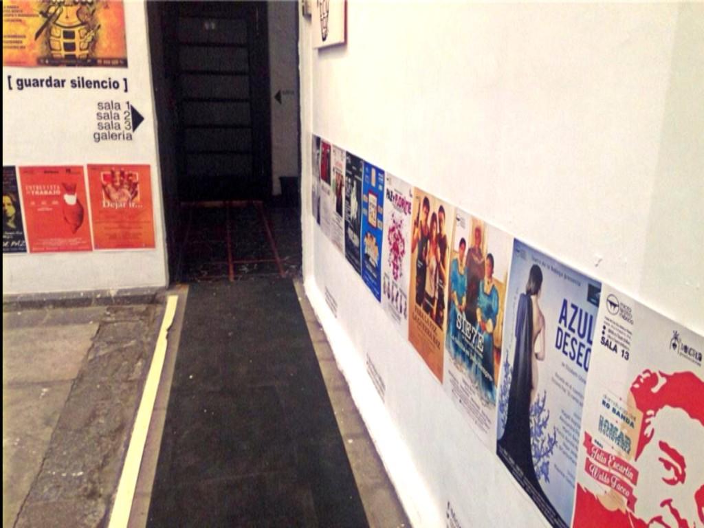 PrimeraVezMTM's tweet photo. HOY la temp #PorPaz de @MicroTeatroMex se despide! Funciones a partir de las 6pm! Un placer vecinos! Viva el teatro!🎭 http://t.co/CPZT1AFBcW