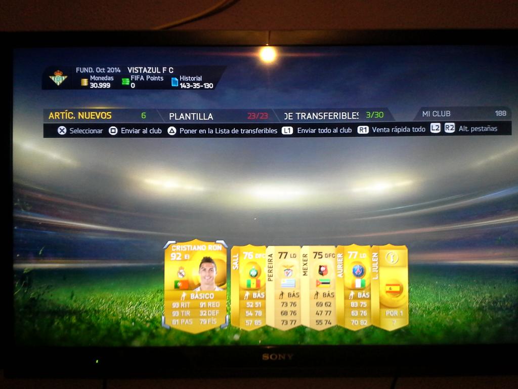 nandoo2h's tweet photo. @EASPORTSEsp resultado de sobre oro jumbo premiun 15k jejeje ai q tener suerte http://t.co/bl7BIYhy0F