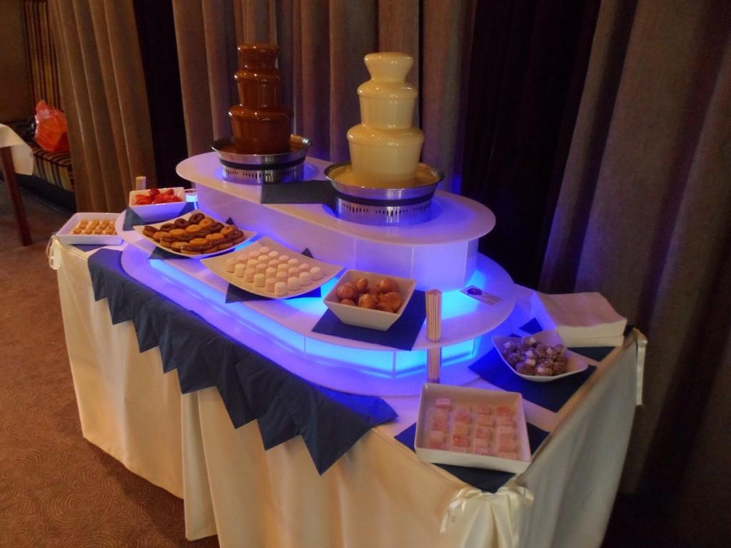 IkandyG's tweet photo. This is us, contact me at anytime. Corporate events, weddings etc....even funerals!! http://t.co/vpPPY189vh