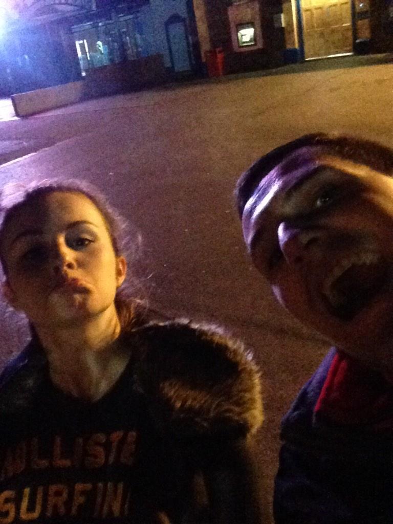 LJBroomy's tweet photo. And it's good night from them. @nicoleandrewss #TP2014 http://t.co/4eWYUN9Gz1