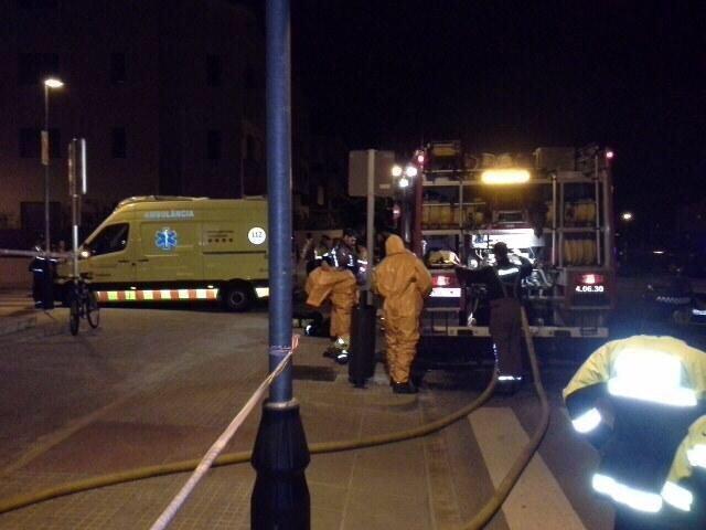 jordiborras's tweet photo. Protocol bactereoquímic a Cardedeu #AlertaFatxes http://t.co/CswQ6zmd98