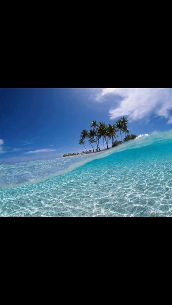 IncrediblePics's tweet photo. The Bahamas http://t.co/rUyf3fUX0j