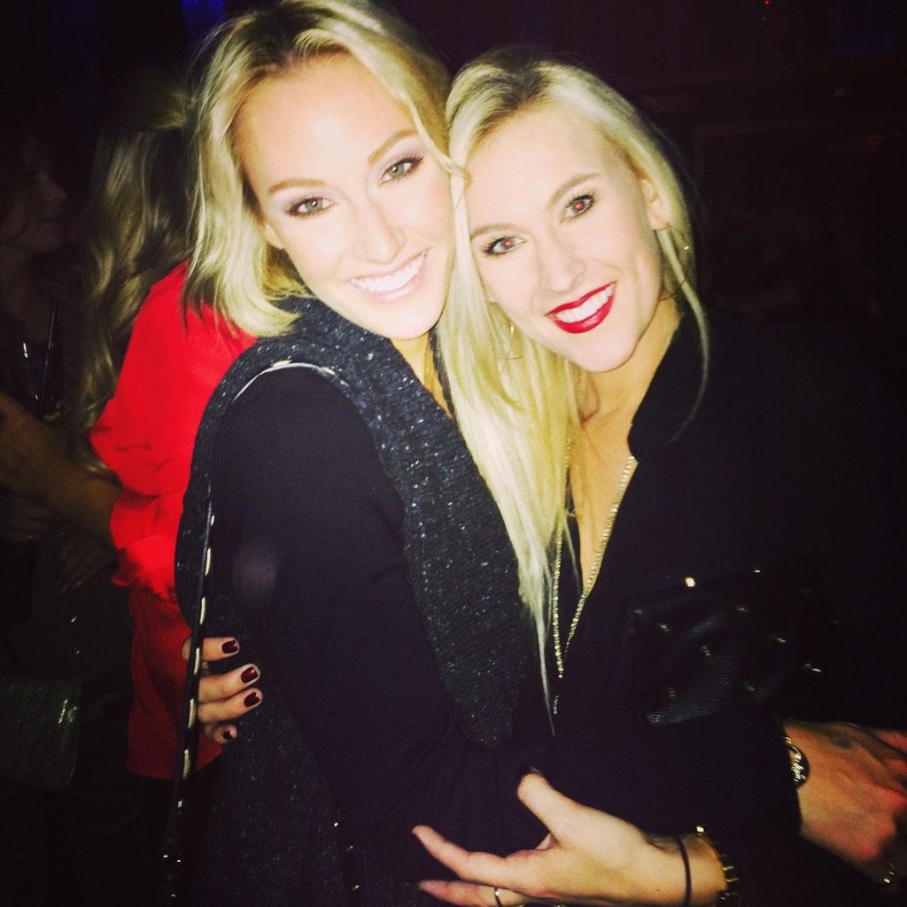 HannahAlexandr's tweet photo. Happy birthday to my beautiful twinnyyyy! Love you so much @Amelia_Bren3! Loved celebrating with you! 😘😘 http://t.co/4DXSU8bHZX