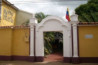calabozoactivo's tweet photo. Museo de la Ciudad http://t.co/PQS500YFR4