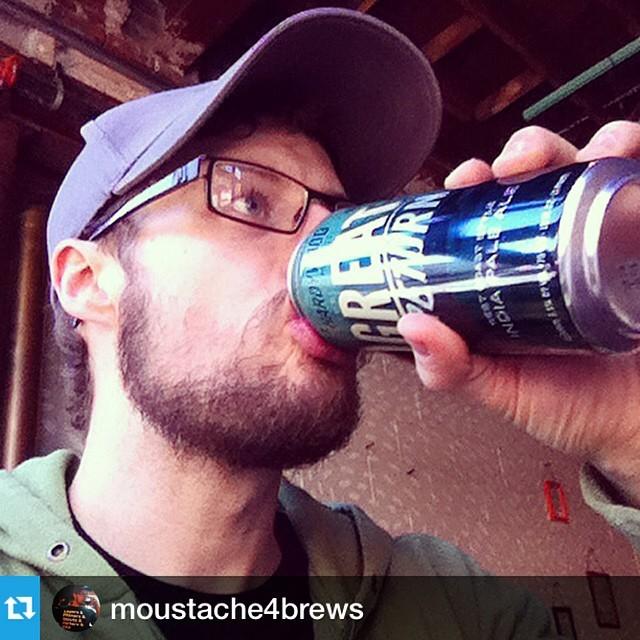 CheersVA's tweet photo. #VABeer luv by @beerselfie - #Repost from @moustache4brews#beerselfie --- Hanging out at @fieldguidenfk enjoying... http://t.co/ldYnA4RCnI