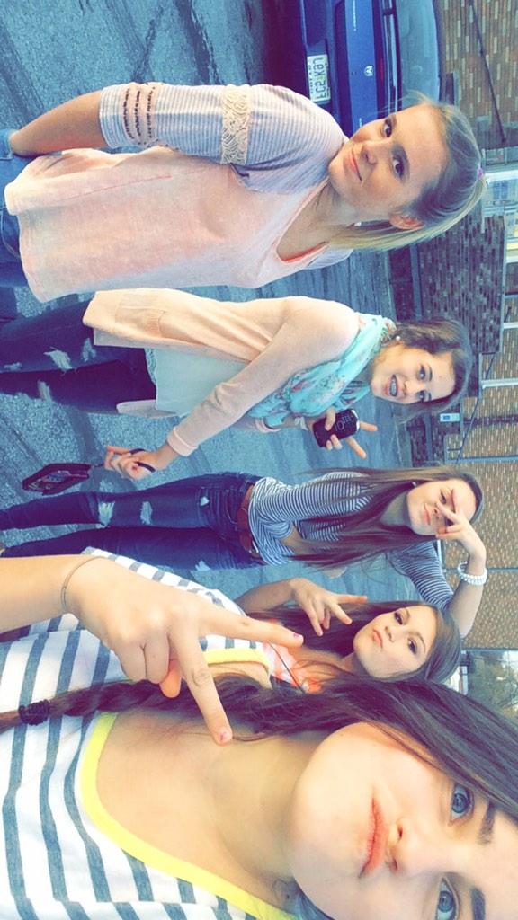 Happy birthday to nelly we all love YA lots. 