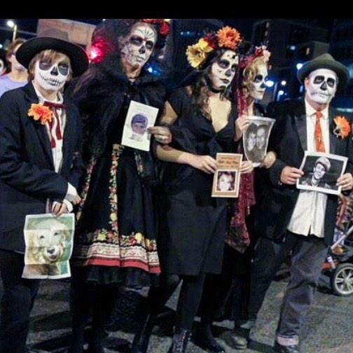 totallytucson's tweet photo. Latest scoop/updates on everything about #AllSoulsProcession tonight https://t.co/h0xIN7IfEA #Tucson @TucsonAllSouls http://t.co/xkQwybygIw