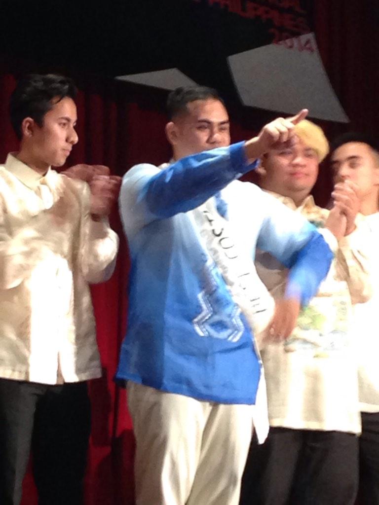CreateOurLegacy's tweet photo. Mr Buzzworthy and Most Cultural!!!! #ProjectLEAD2014 #LegaSLAYYYYYY #MRPI2014 #TEAMLIMBOG http://t.co/3haeAkikiW
