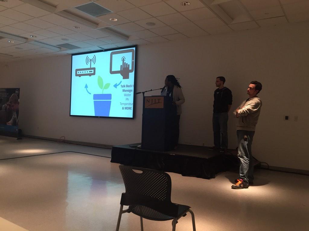 addteqsukhbir's tweet image. Hackers at NJIT using #HipChat to water the plants in irrigation project. @mcannonbrookes @addteq